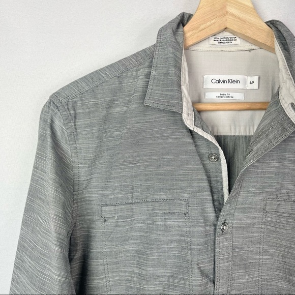 Calvin Klein Heathered Light Gray Body Fit Button Down Long Sleeve S - Picture 3 of 4